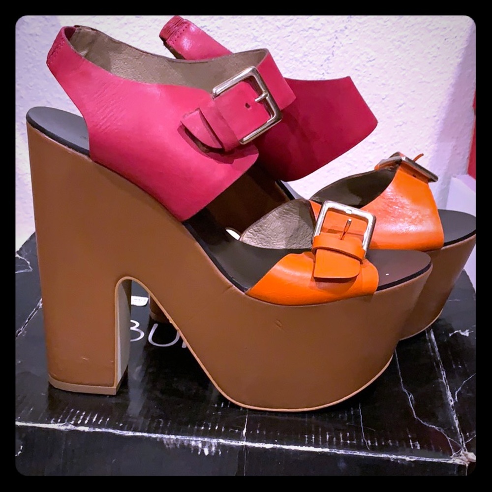 Report signature 2 tone platforms